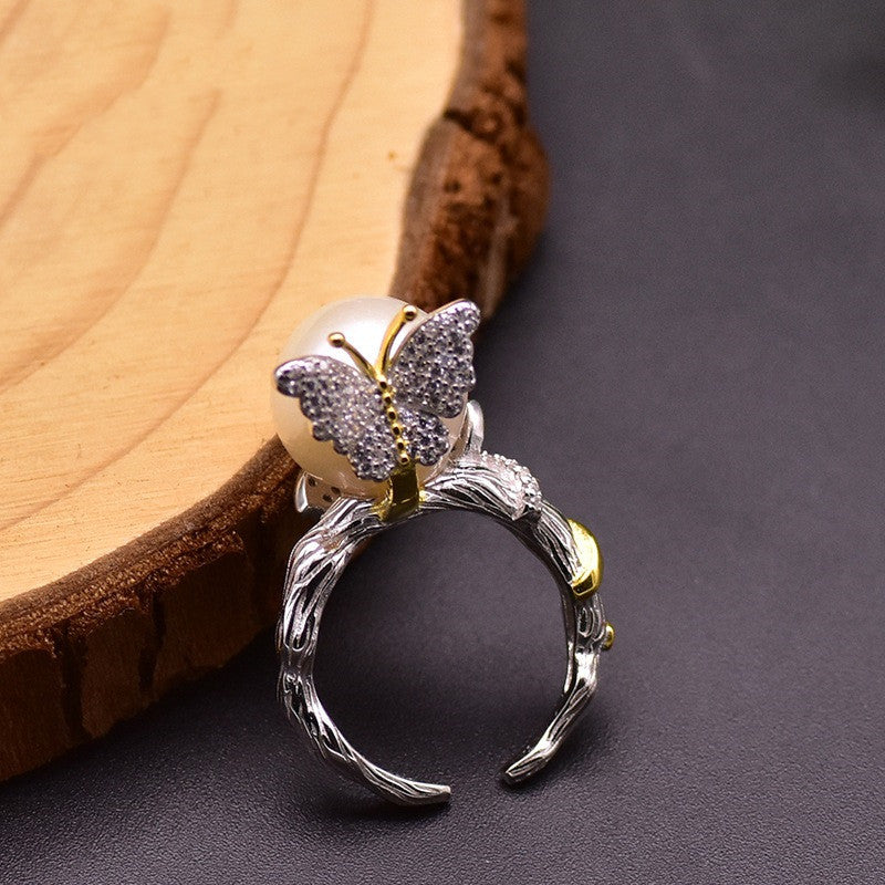 Vintage-Style Sterling Silver Ring with Natural Freshwater Pearl in Butterfly Motif