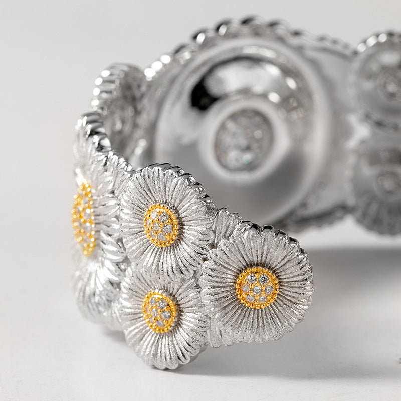 Vintage-Style Italian Lace Daisy Cuff in Sterling Silver